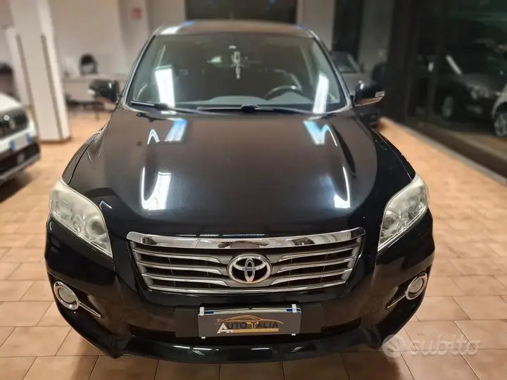 Toyota Rav4 2012 photo 2