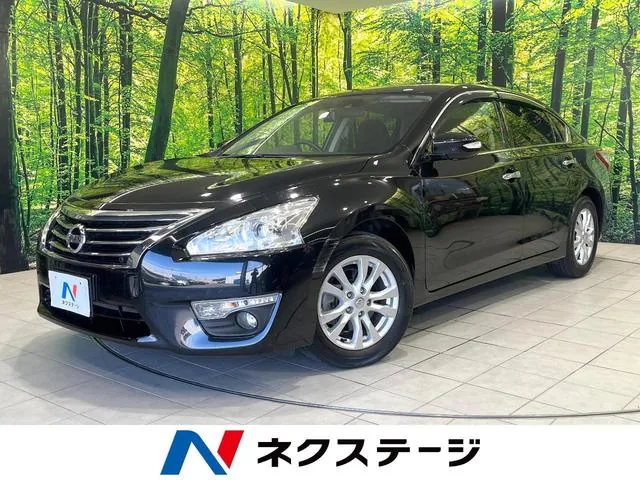 Nissan Tiara