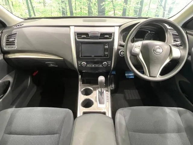 Nissan Tiara 2020 photo 2