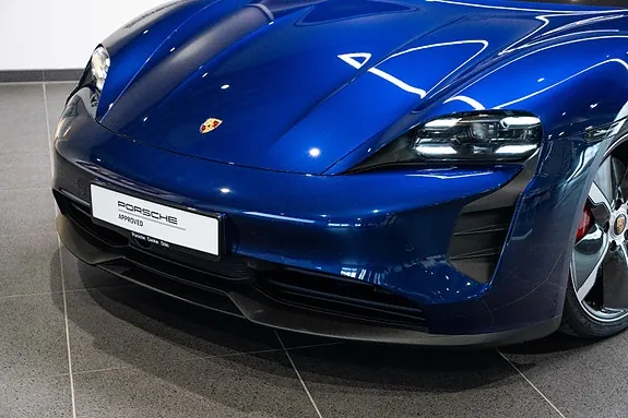Porsche Taycan 2023 photo 2