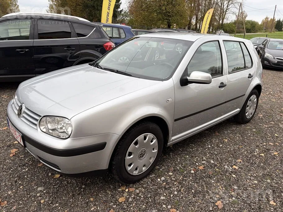 Volkswagen Golf 4