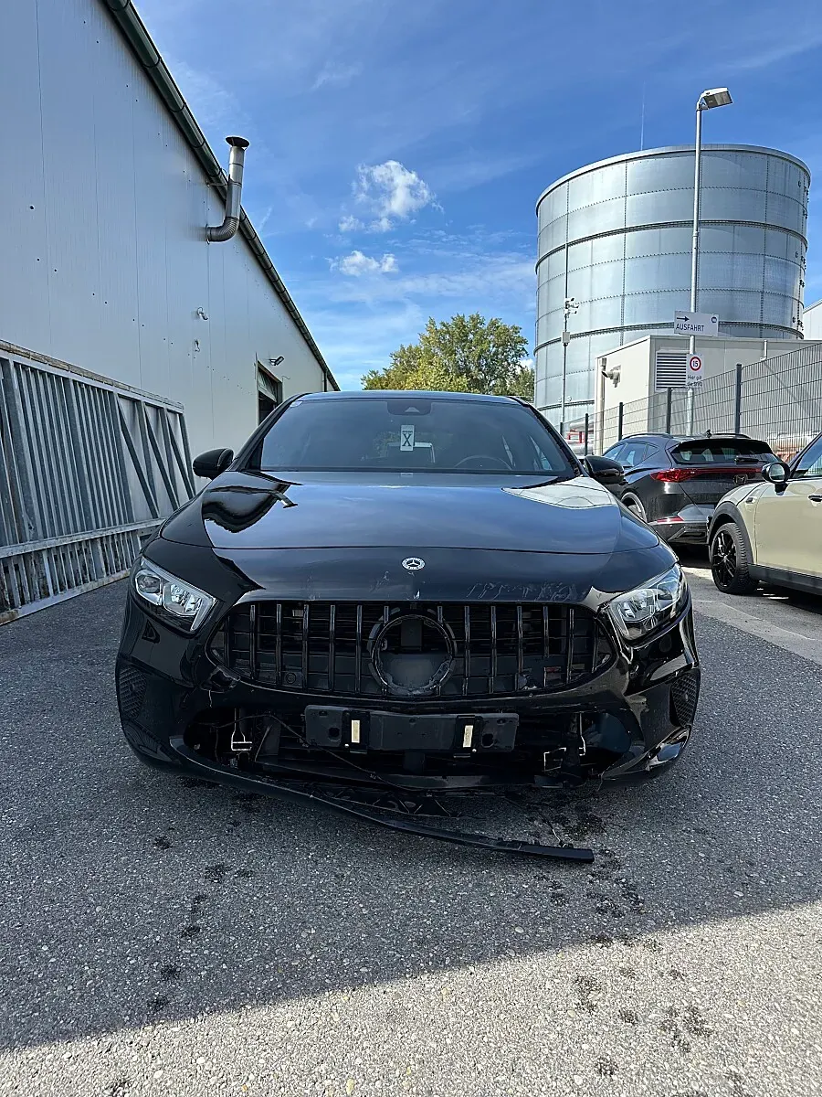 Mercedes-Benz Sonstige
