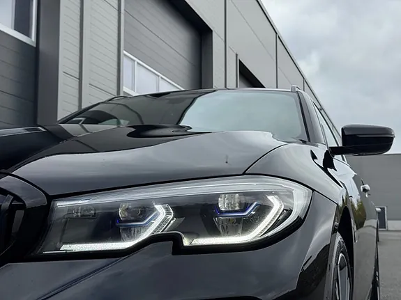 BMW 330E 2021 photo 4