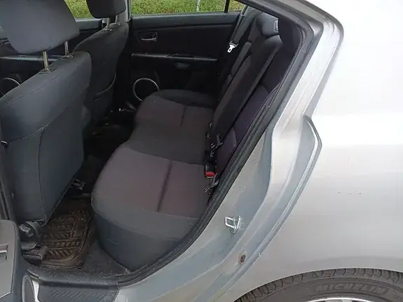 Mazda 3 2006 photo 4