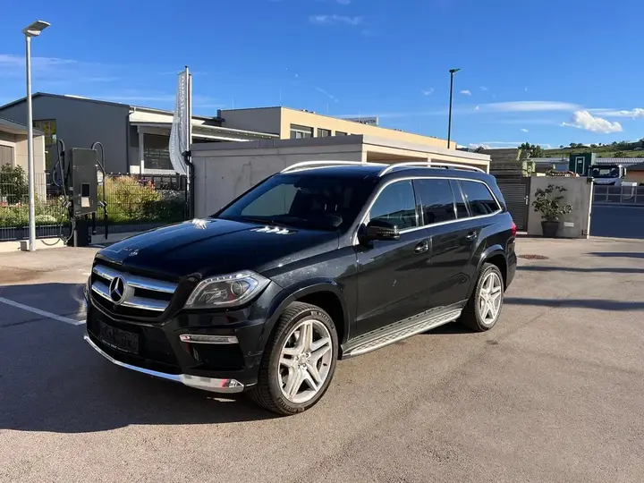 Mercedes-Benz Gl-Class