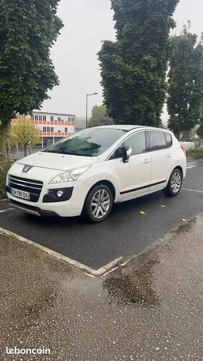 Peugeot 3008 2012 photo 3