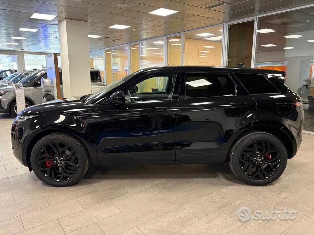 Land Rover Range Rover Evoque 2022 photo 4