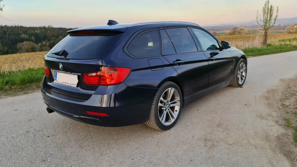 BMW 3 Series 2013 photo 3