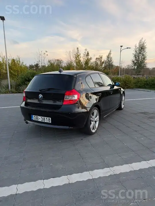 BMW 118 2006 photo 2