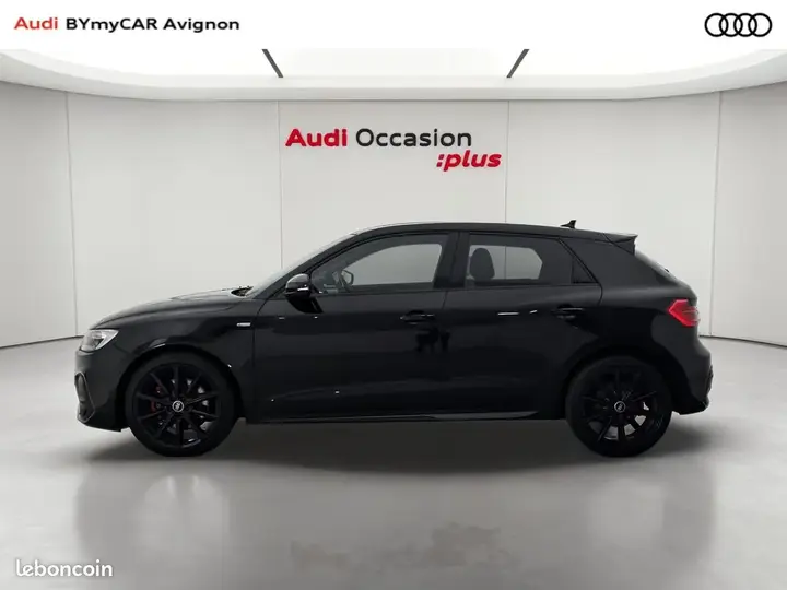 Audi A1 2023 photo 2