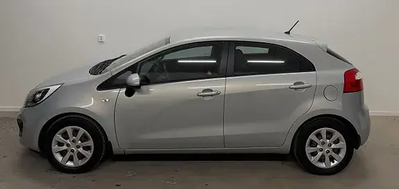Kia Rio 2012 photo 2