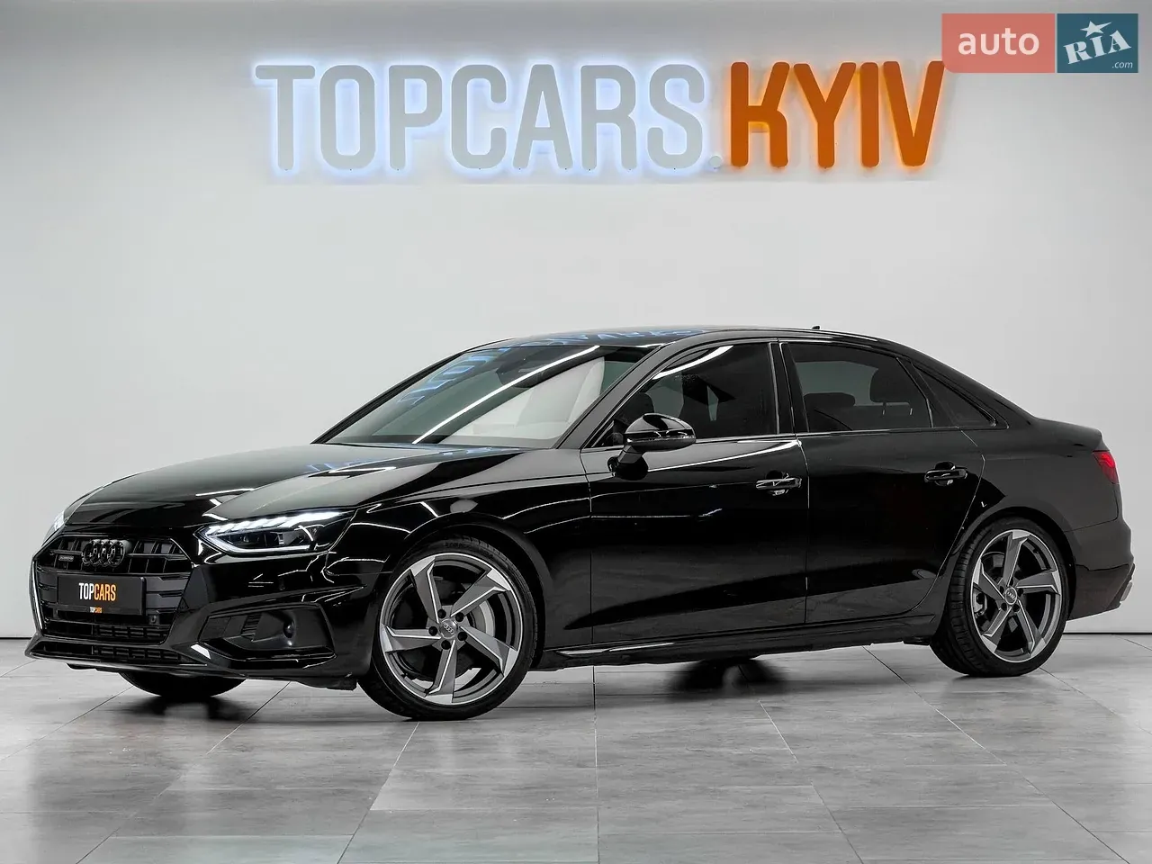 Audi A4 2024 photo 3