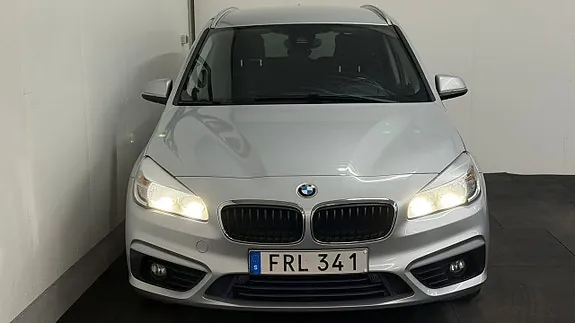 BMW 218D 2016 photo 3
