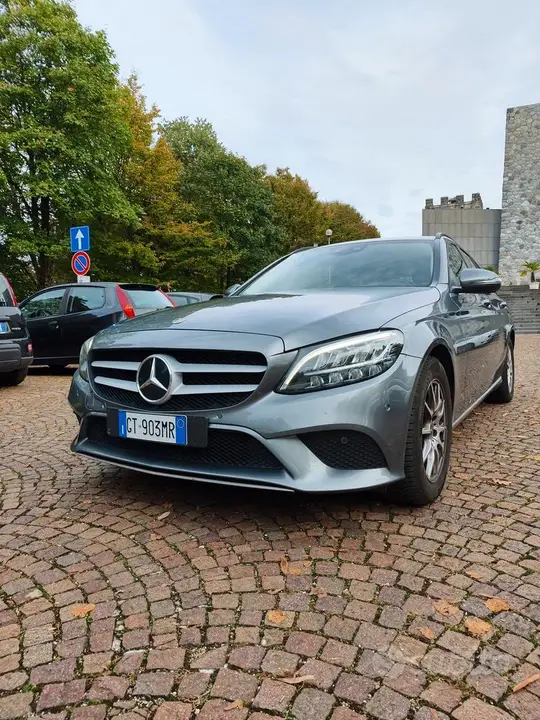 Mercedes-Benz C-Class 2022 photo 2
