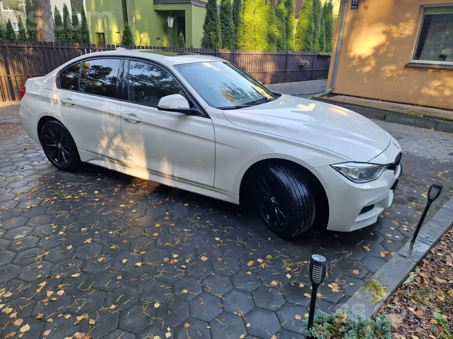 BMW 320 2014 photo 4