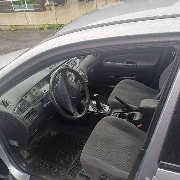 Mitsubishi Lancer 2005 photo 5