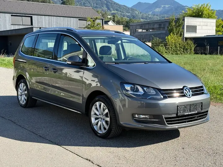 Volkswagen Sharan 2013 photo 3