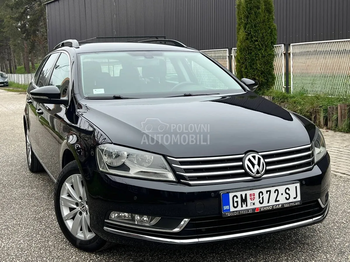 Volkswagen Passat B7 2011 photo 2
