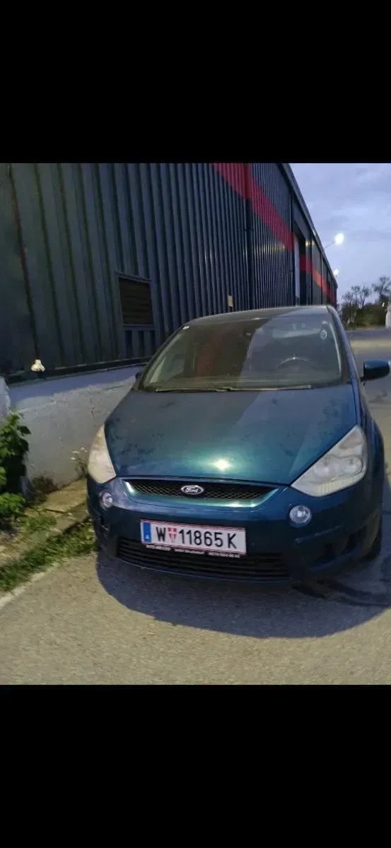 Ford S-Max