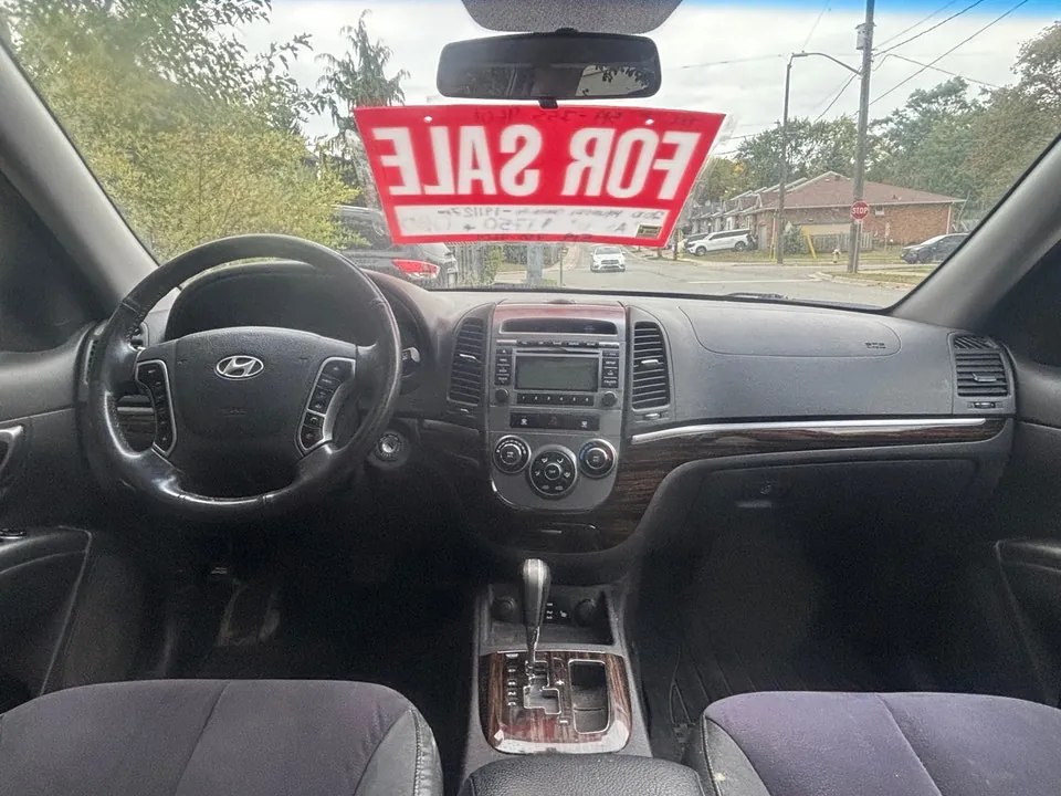 Hyundai Santa Fe 2010 photo 2