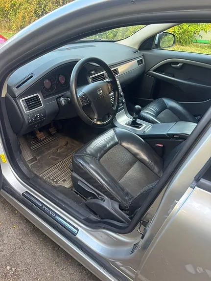 Volvo V70 2008 photo 5