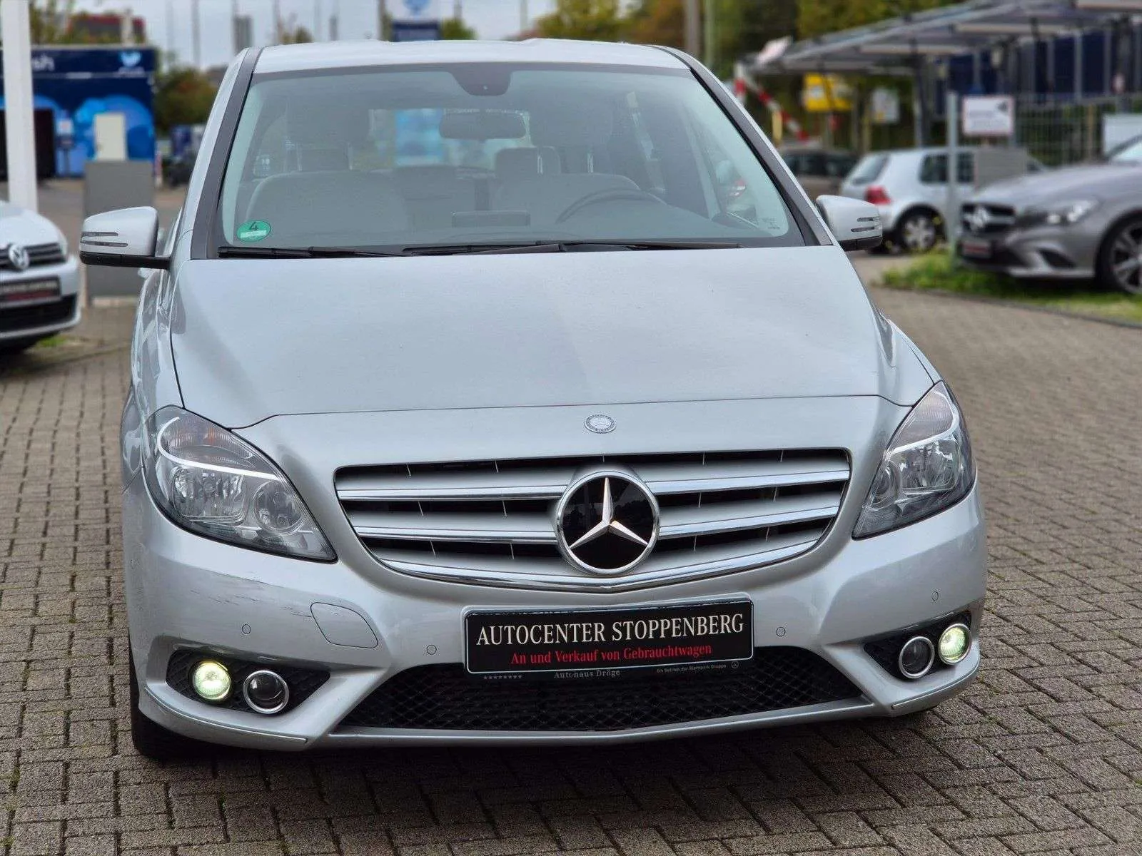 Mercedes-Benz B 200 2014 photo 4