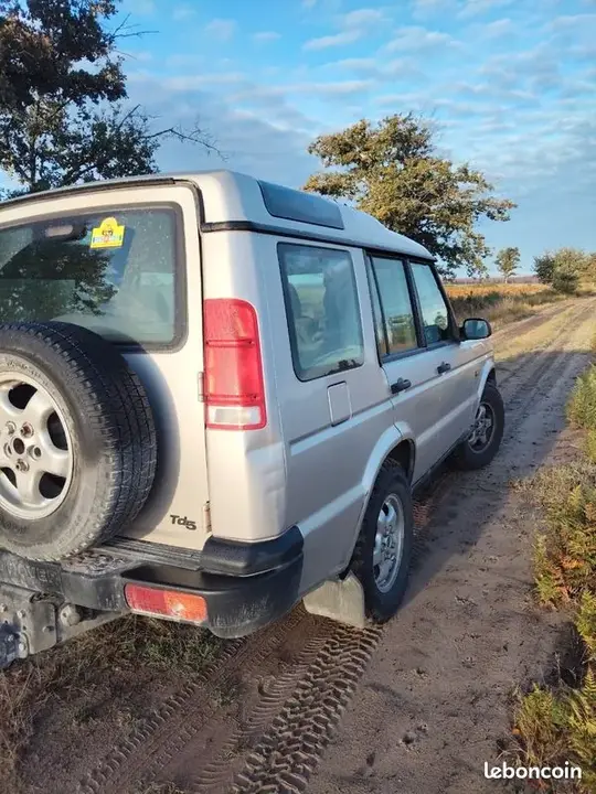 Land Rover Discovery 2000 photo 3