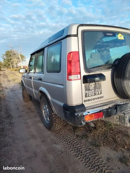 Land Rover Discovery 2000 photo 2