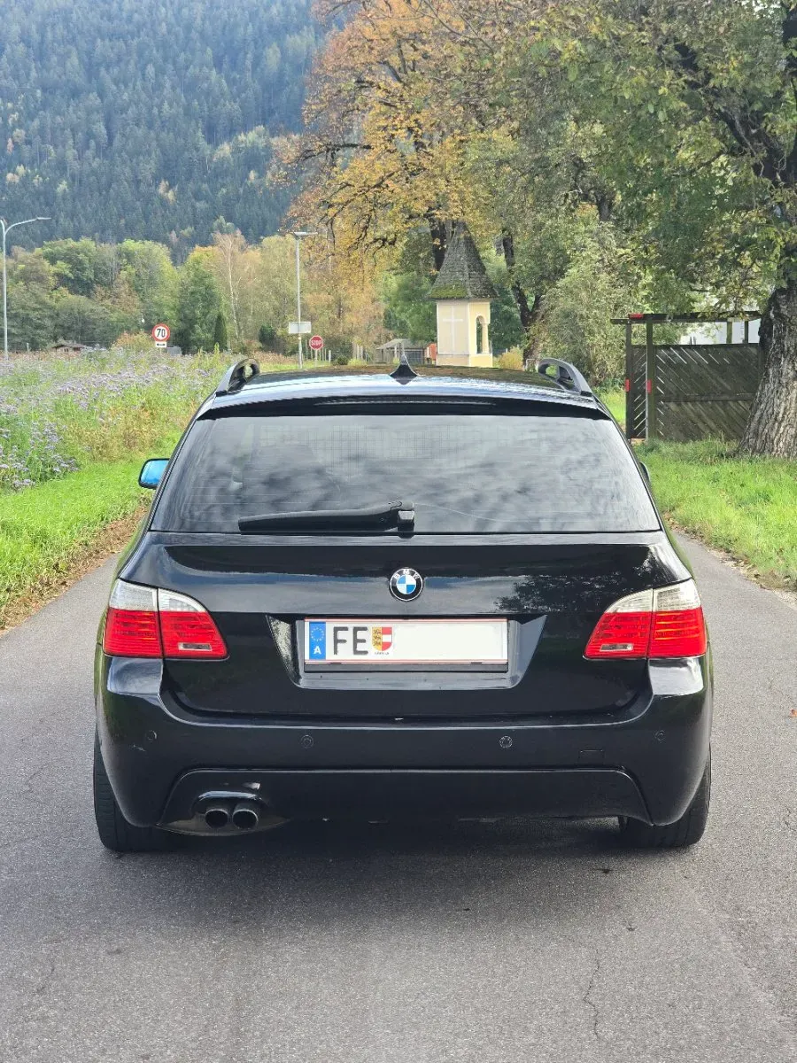BMW 5 Series 2007 photo 2
