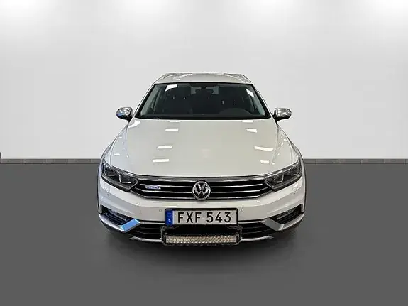 Volkswagen Passat Alltrack 2017 photo 2
