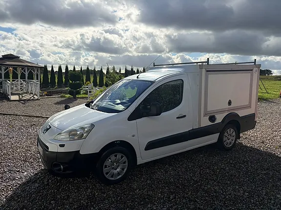 Peugeot Partner 2009 photo 2