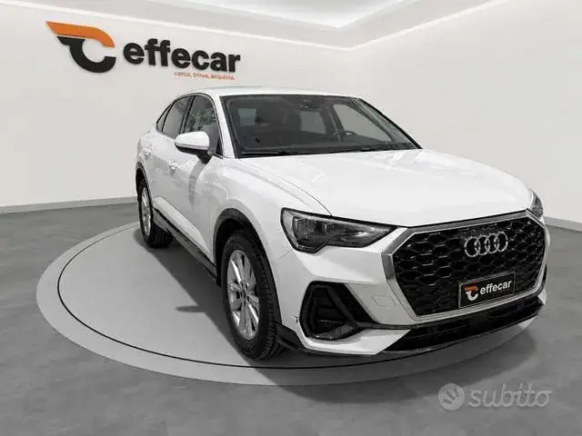 Audi Q3 2023 photo 3