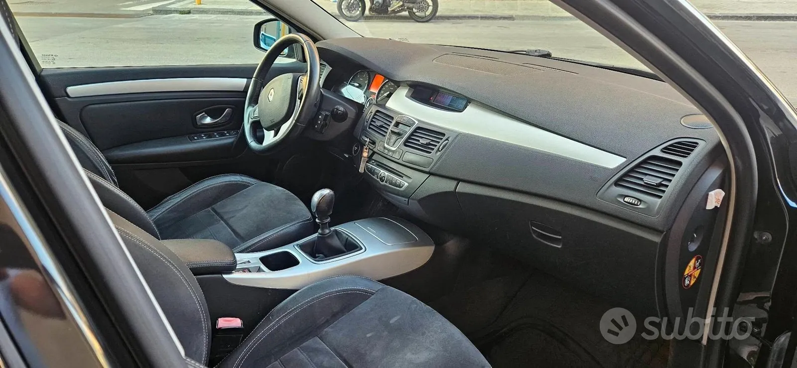 Renault Laguna 2008 photo 5