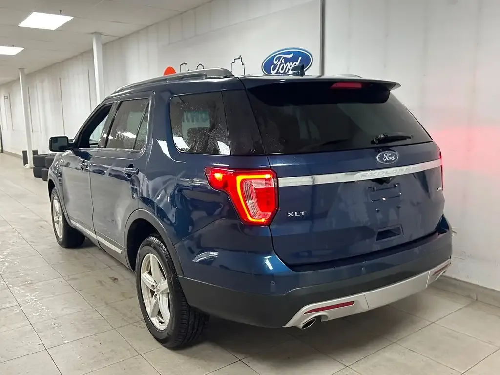 Ford Explorer 2017 photo 4