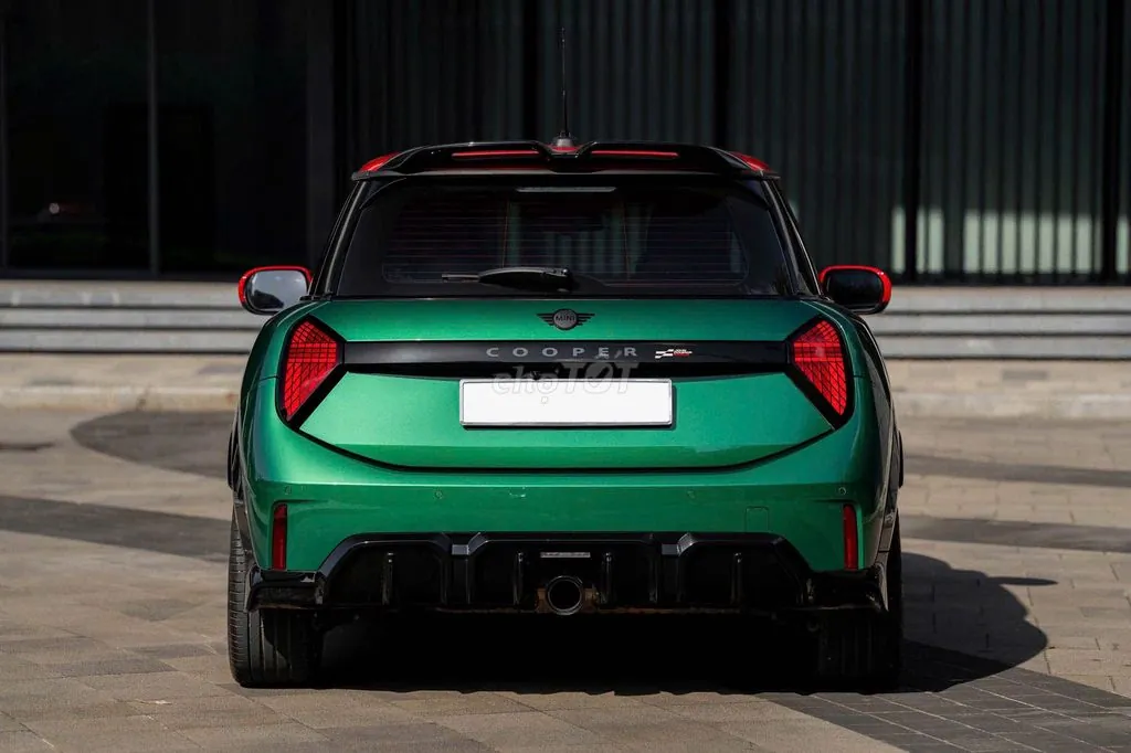 Mini John Cooper Works 2026 photo 5