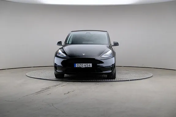 Tesla Model Y 2024 photo 3