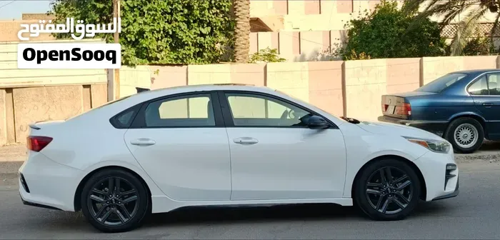 Kia Forte 2021 photo 4