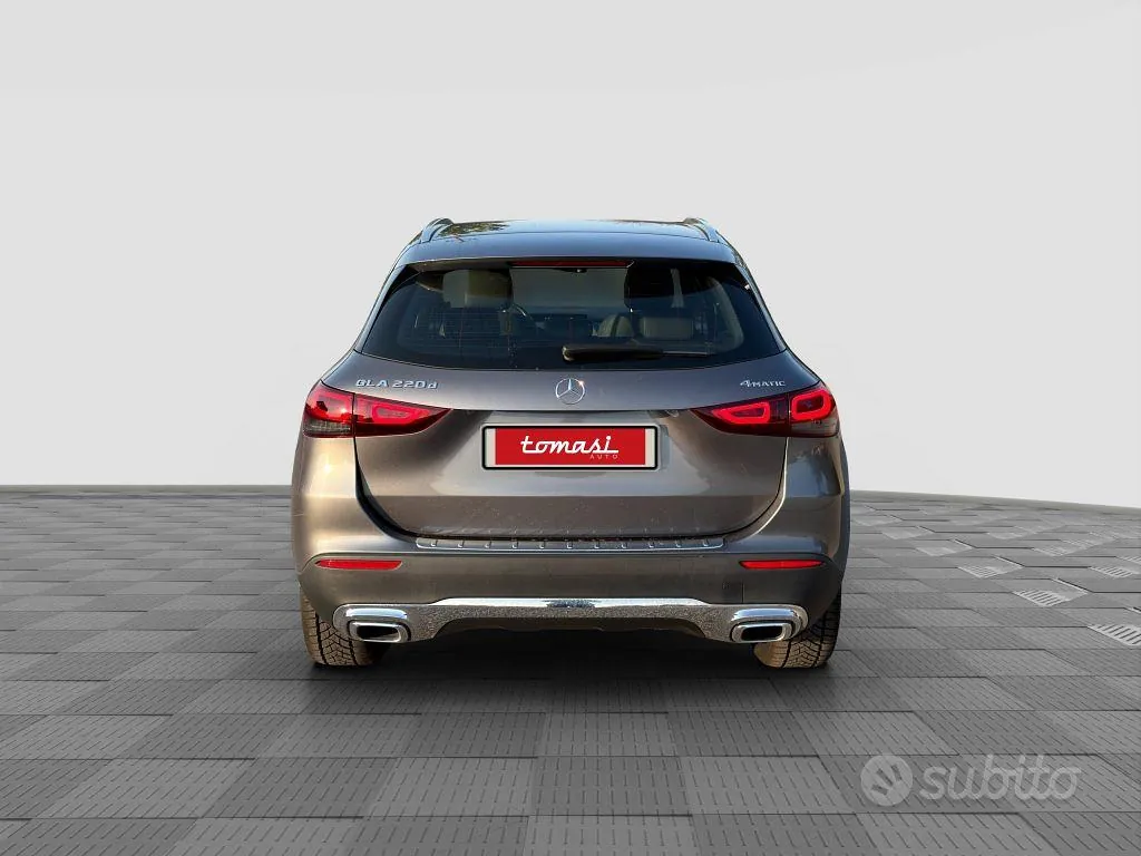 Mercedes-Benz Gla 2023 photo 4