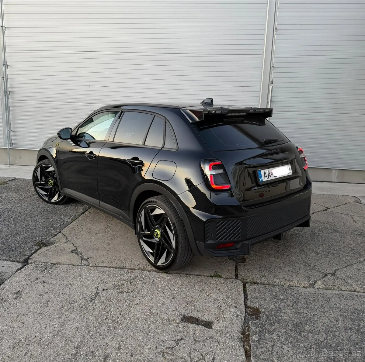 Fiat Abarth 600E Turismo 2024 photo 4