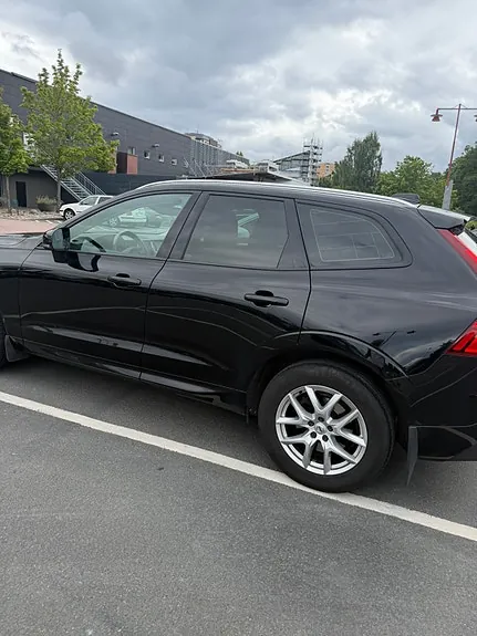 Volvo Xc60 2019 photo 4