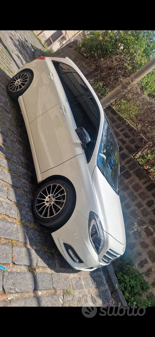 Mercedes-Benz C-Class 2013 photo 5
