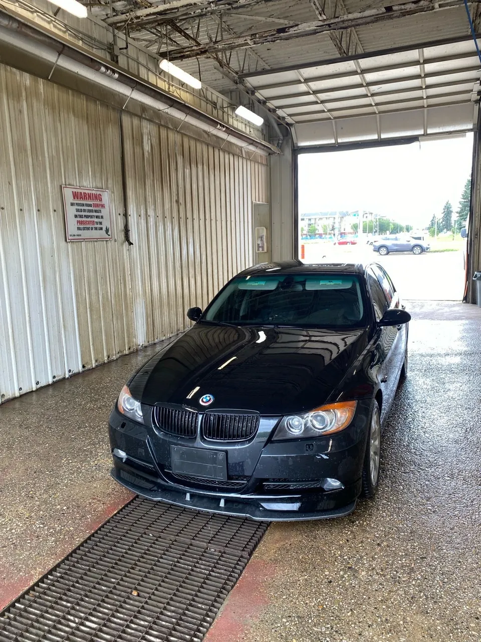 BMW 3 Series 2006 photo 2