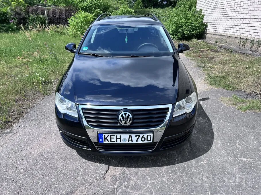 Volkswagen Passat 2009 photo 5