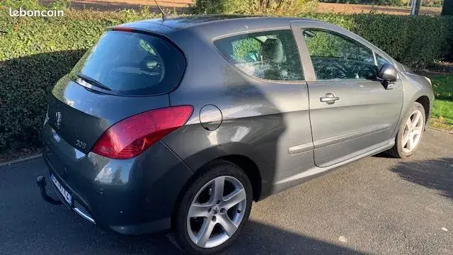Peugeot 308 2008 photo 2