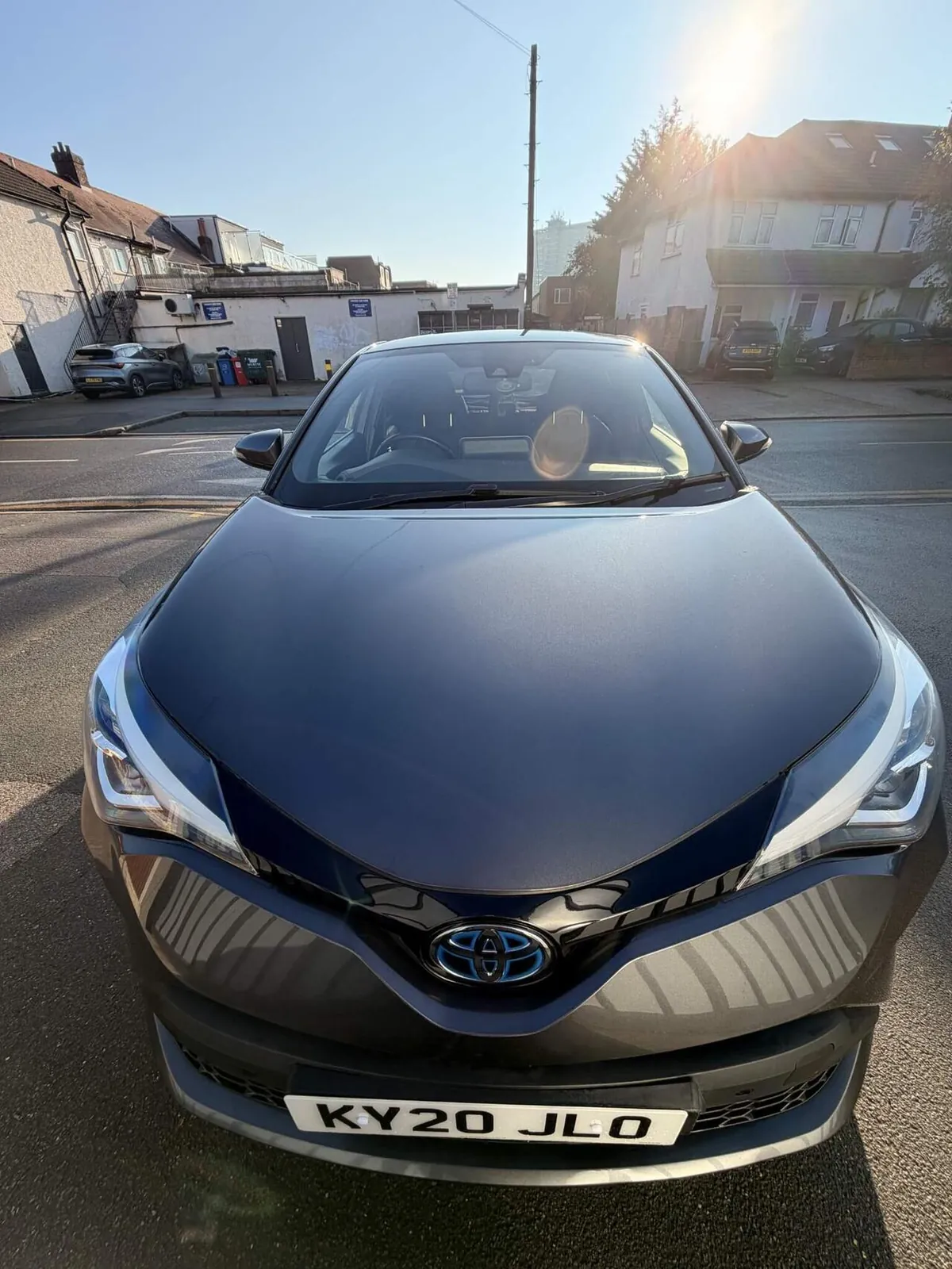 Toyota C-Hr 2020 photo 2