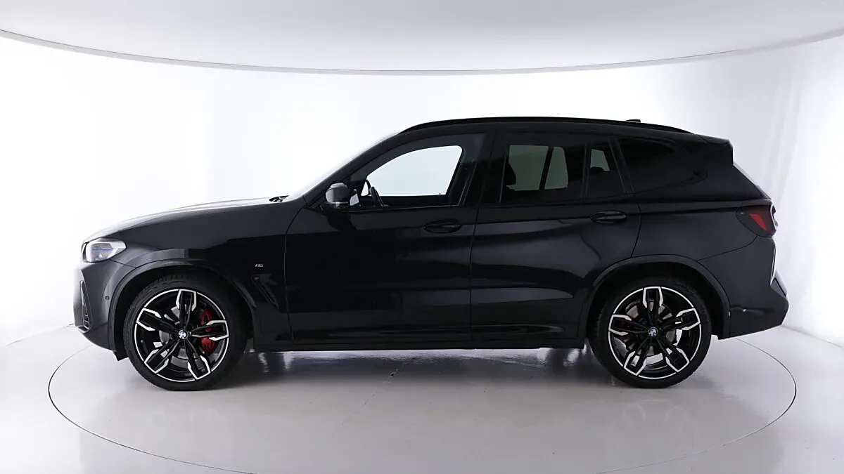 BMW X3 2022 photo 2