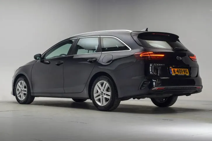 Kia Ceed Sportswagon 2021 photo 3