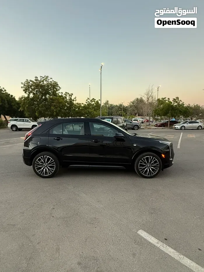 Cadillac Xt4 2025 photo 4