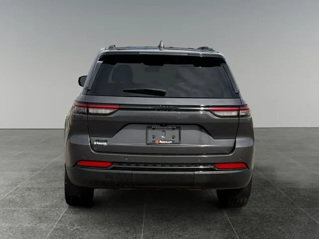 Jeep Grand Cherokee 2024 photo 5