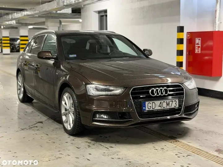 Audi A4 Avant 2014 photo 3